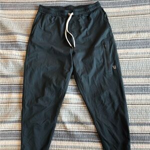 Vuori Sunday Joggers - Indigo